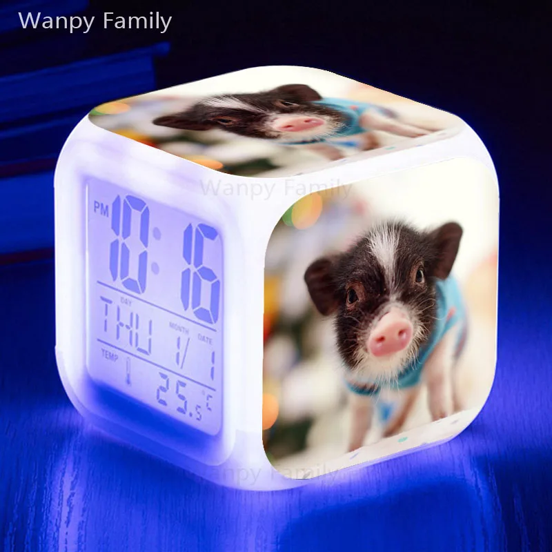 Cute Little Pig Alarm Ure 7 Žareče Barve LED Digitalna Budilka Za Otroke Darilo za Rojstni dan Multifunctio Elektronska Ura Flash