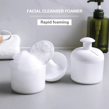 Praktično facial cleanser foamer